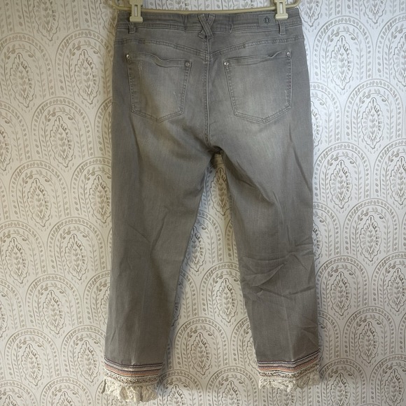 Democracy Flexellent Ankle Jeans Women's 8 Gray Cuffed Bohemian Embellished - Picture 2 of 9